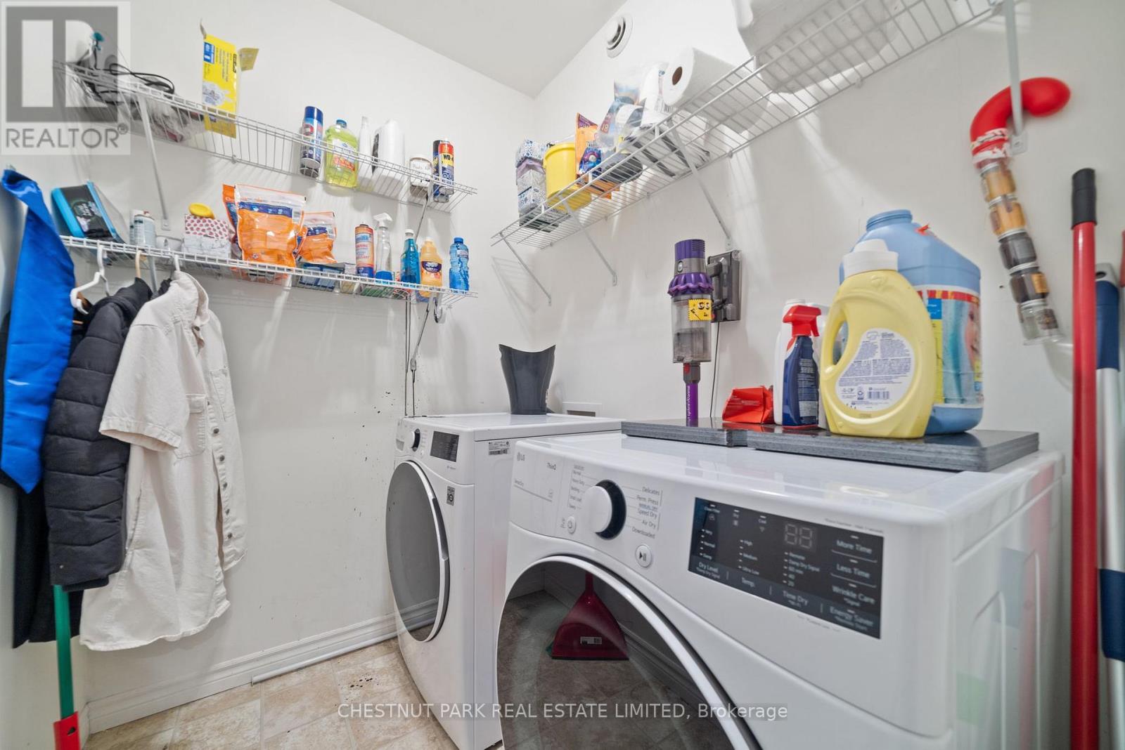 Photo 29 of 31 194 Haig Road, Belleville ON