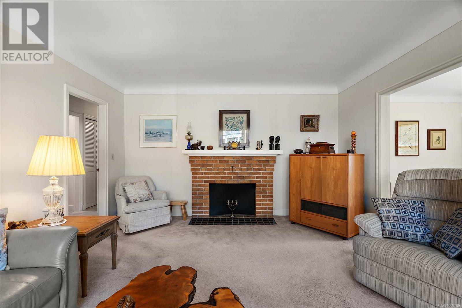 Single Family House for Sale in  Beverley Pl Victoria 