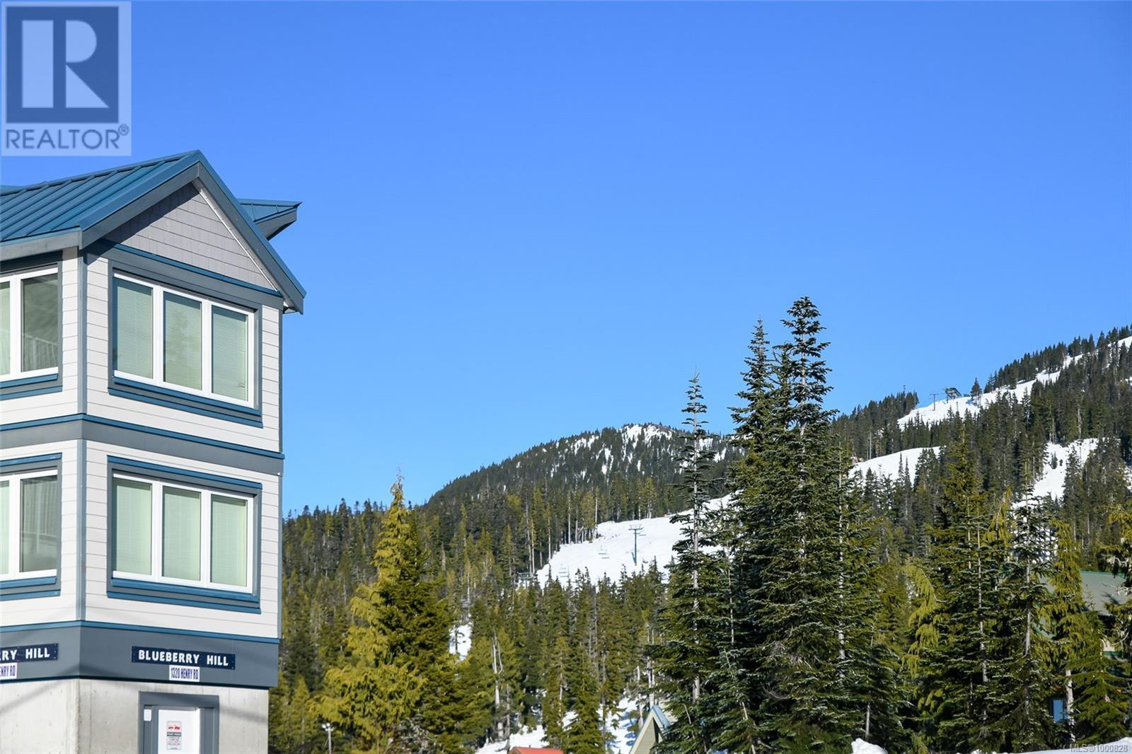 210 1320 Henry Rd, Courtenay