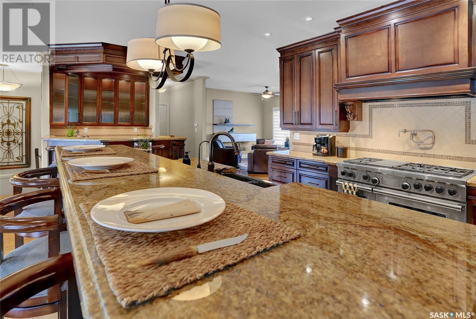 Photo 46 of 1 1590 4th Avenue, Moose Jaw SK