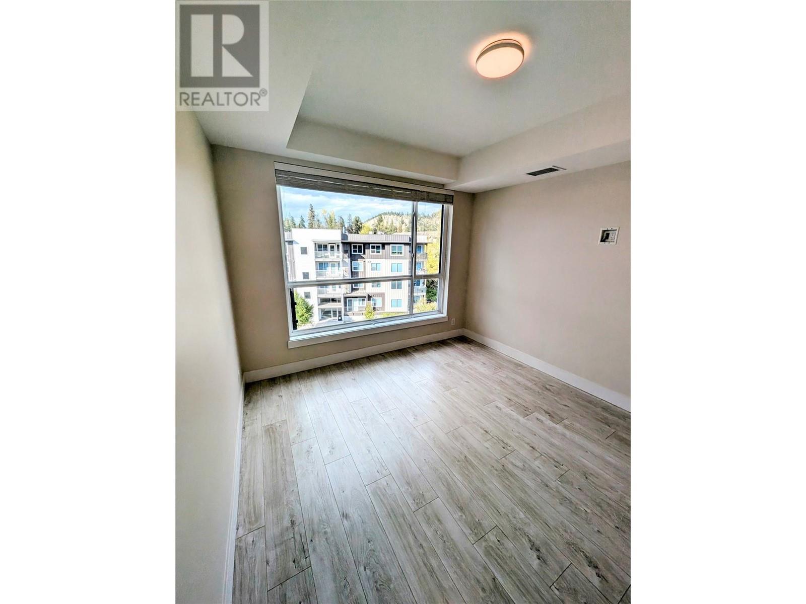 403 1925 Enterprise Way, Kelowna