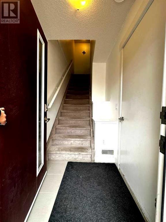 Single Family House for Sale in  Covecreek Circle NE Coventry Hills Calgary 
