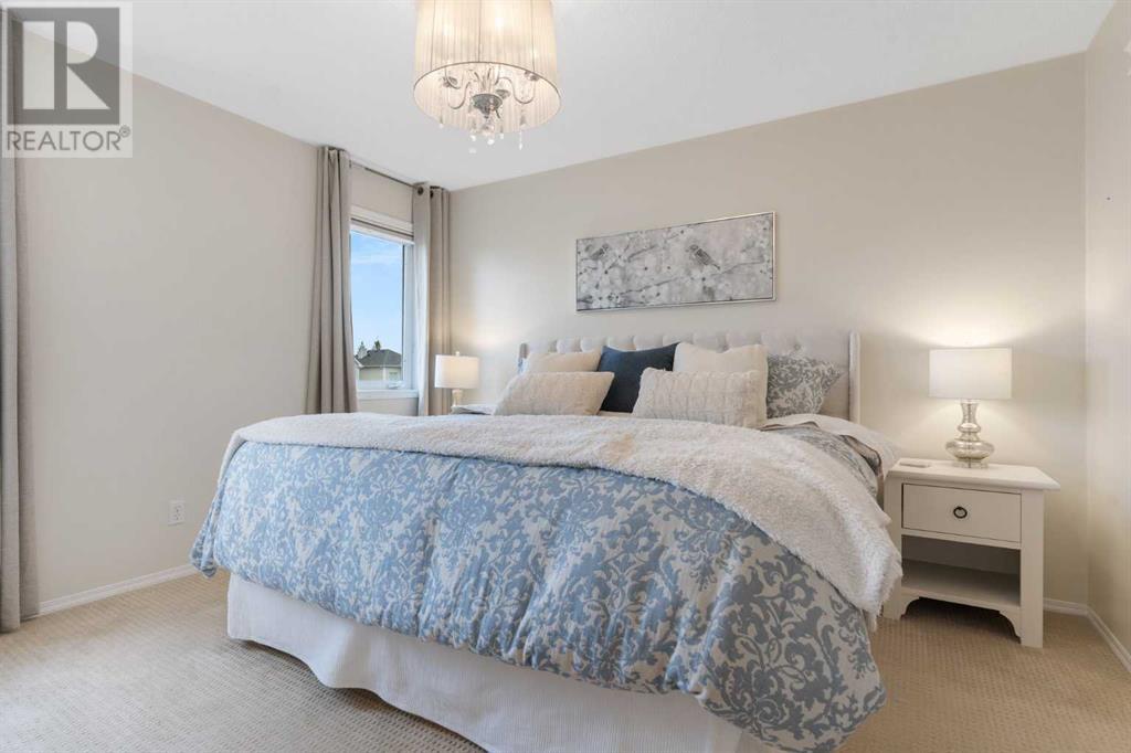Single Family House for Sale in  Tuscany Springs Way NW Tuscany Calgary 