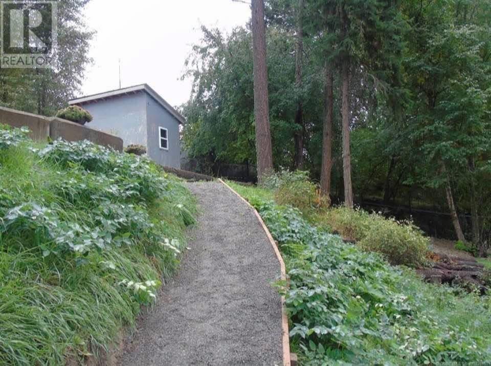 Photo 9 of 2481 Squilax Anglemont Road Unit 14, Lee Creek BC
