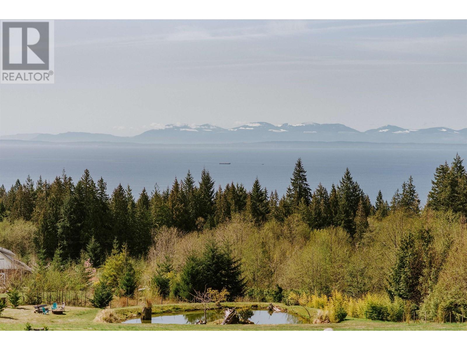 2247 PIXTON ROAD, Roberts Creek real estate listing R2979098