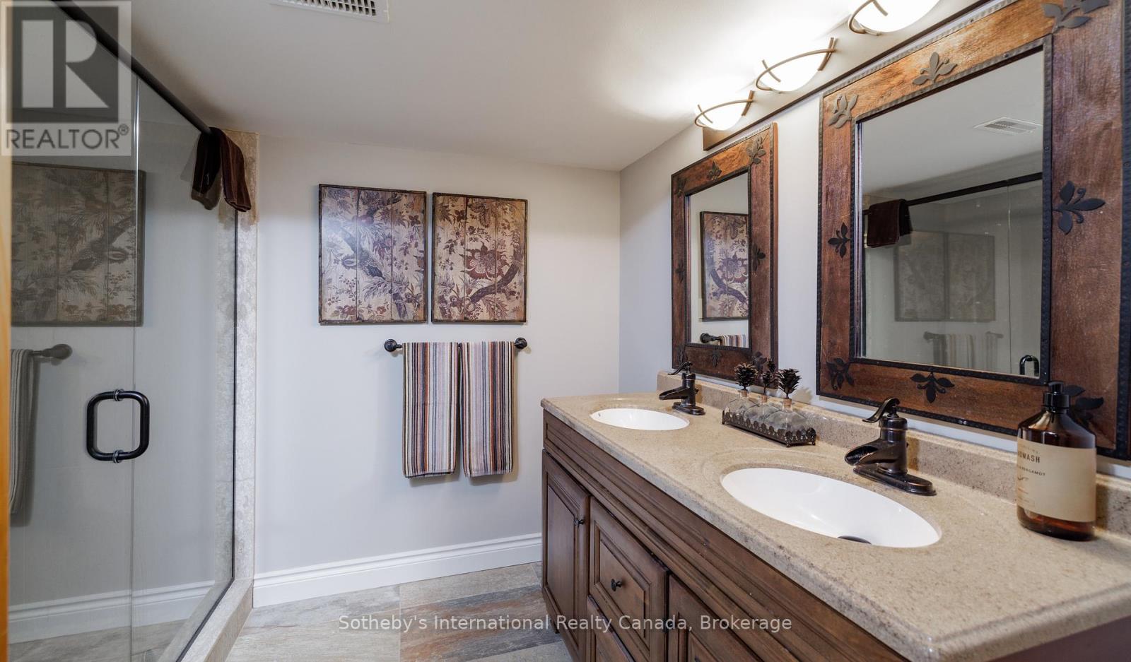 Photo 30 of 427 West Browns Road, Huntsville ON