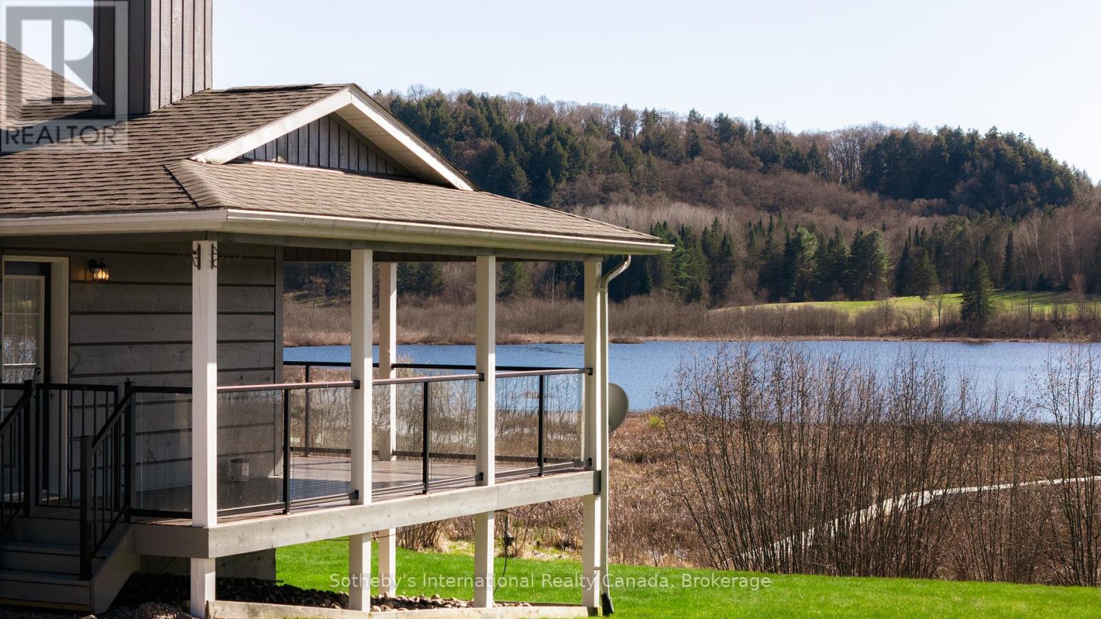 Photo 26 of 427 West Browns Road, Huntsville ON