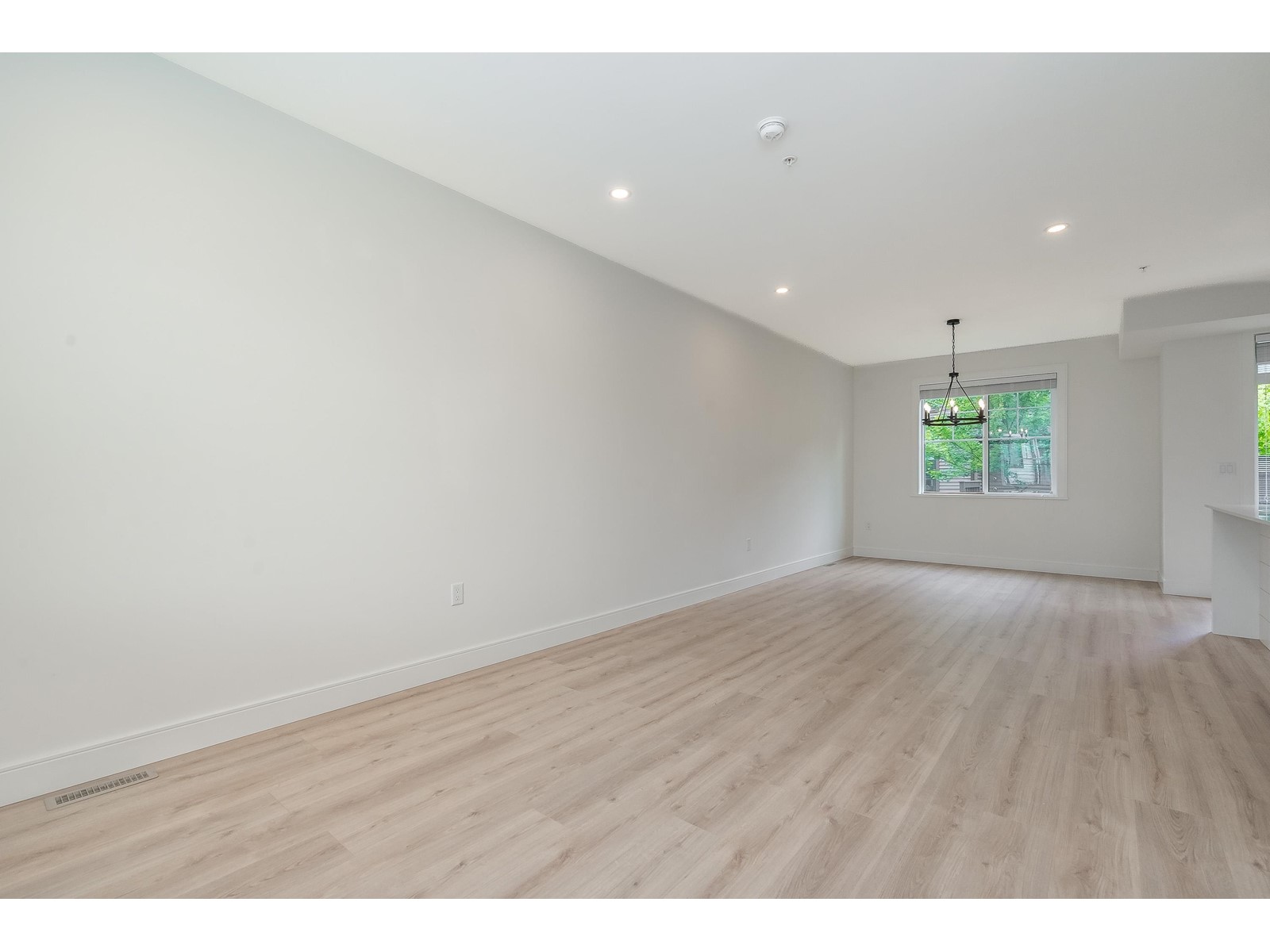 Photo 17 of 68 7967 197 Street, Langley BC