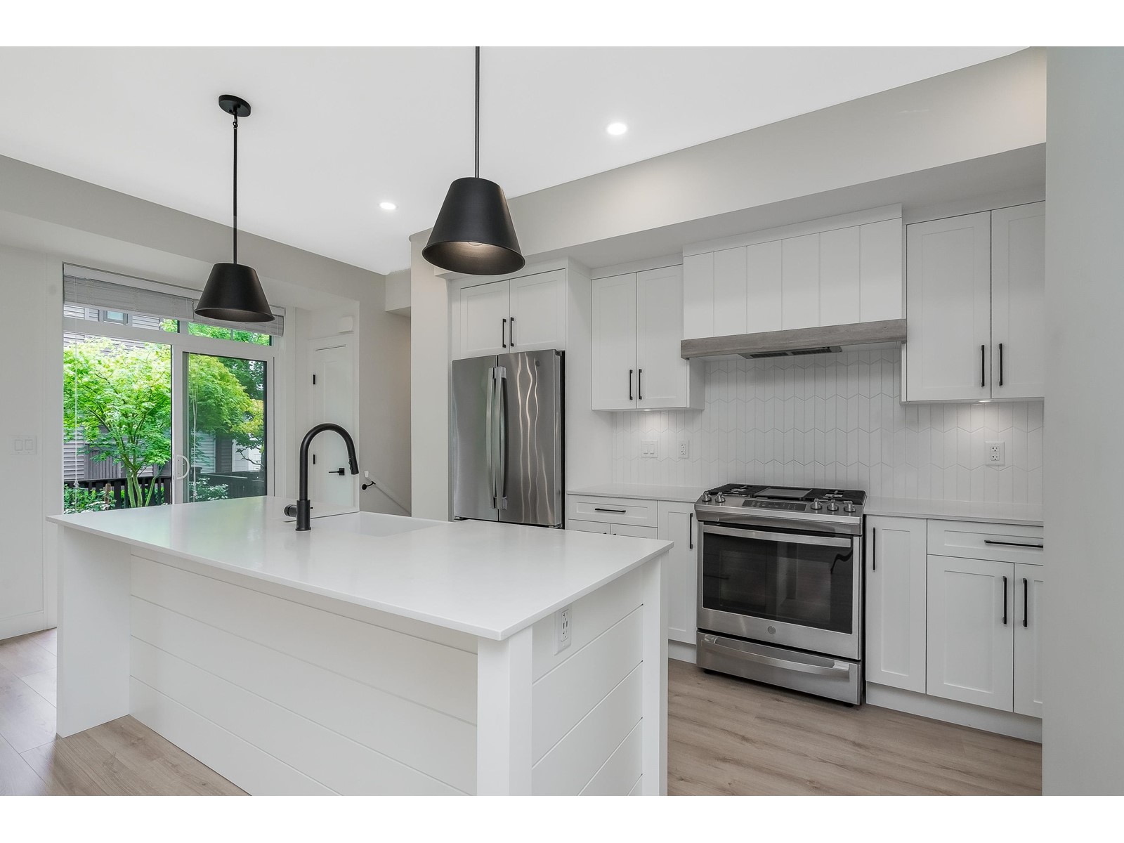 Photo 12 of 68 7967 197 Street, Langley BC