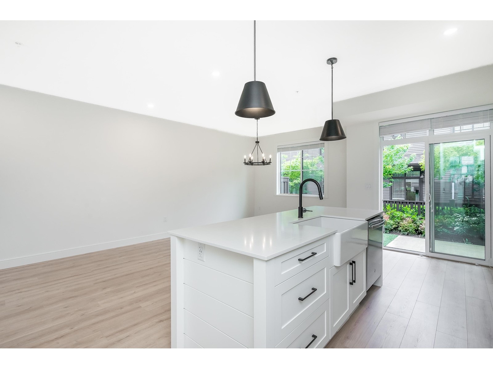 Photo 8 of 68 7967 197 Street, Langley BC