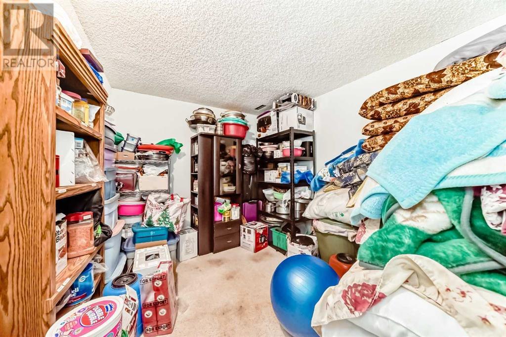 Single Family House for Sale in  Panamount Drive NW Panorama Hills Calgary 