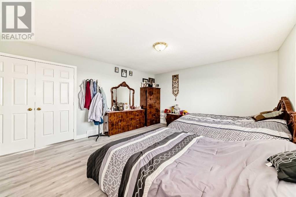 Single Family House for Sale in  Panamount Drive NW Panorama Hills Calgary 