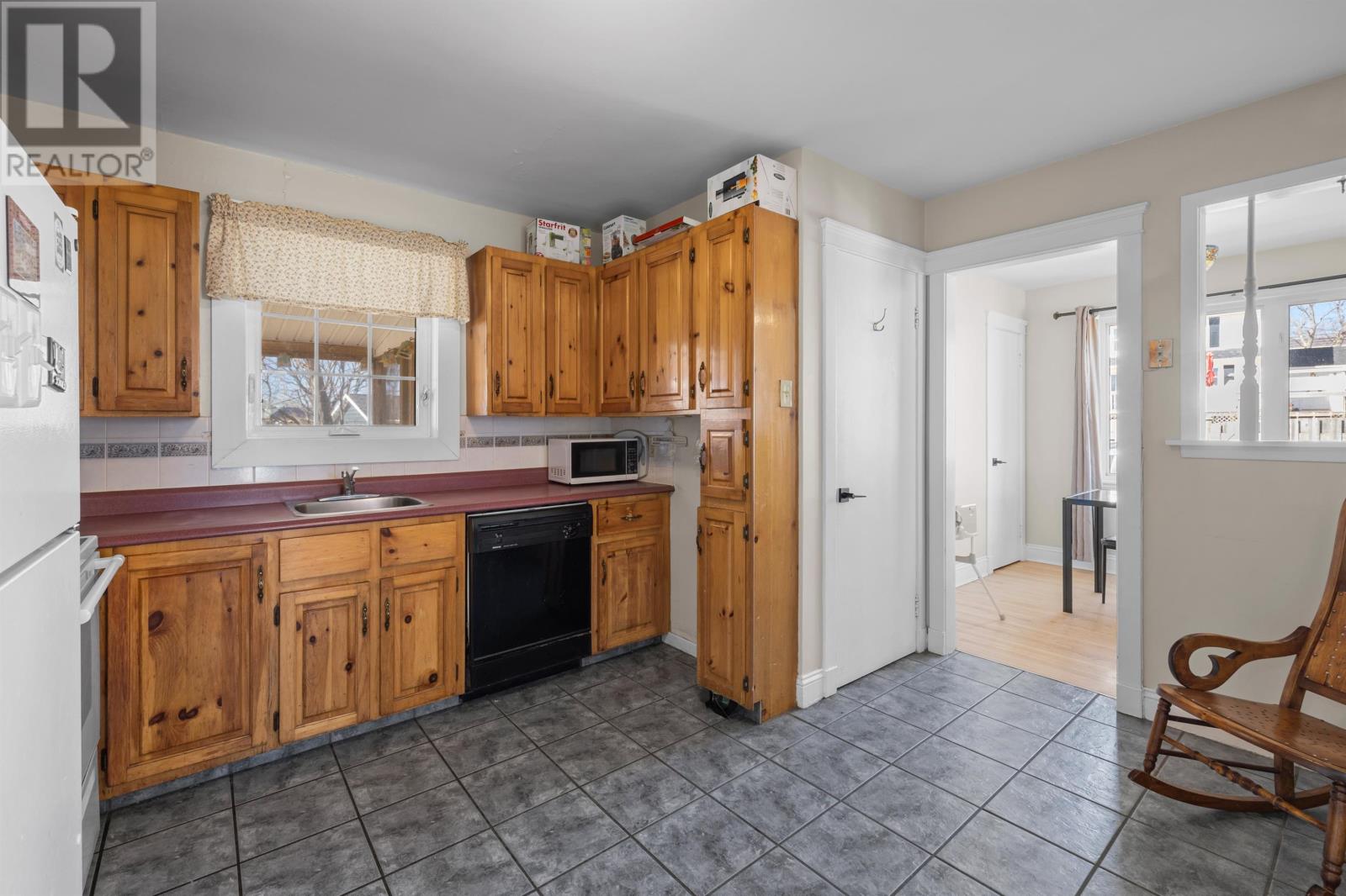 Single Family House Character for Sale in  Brows Lane Sherwood 