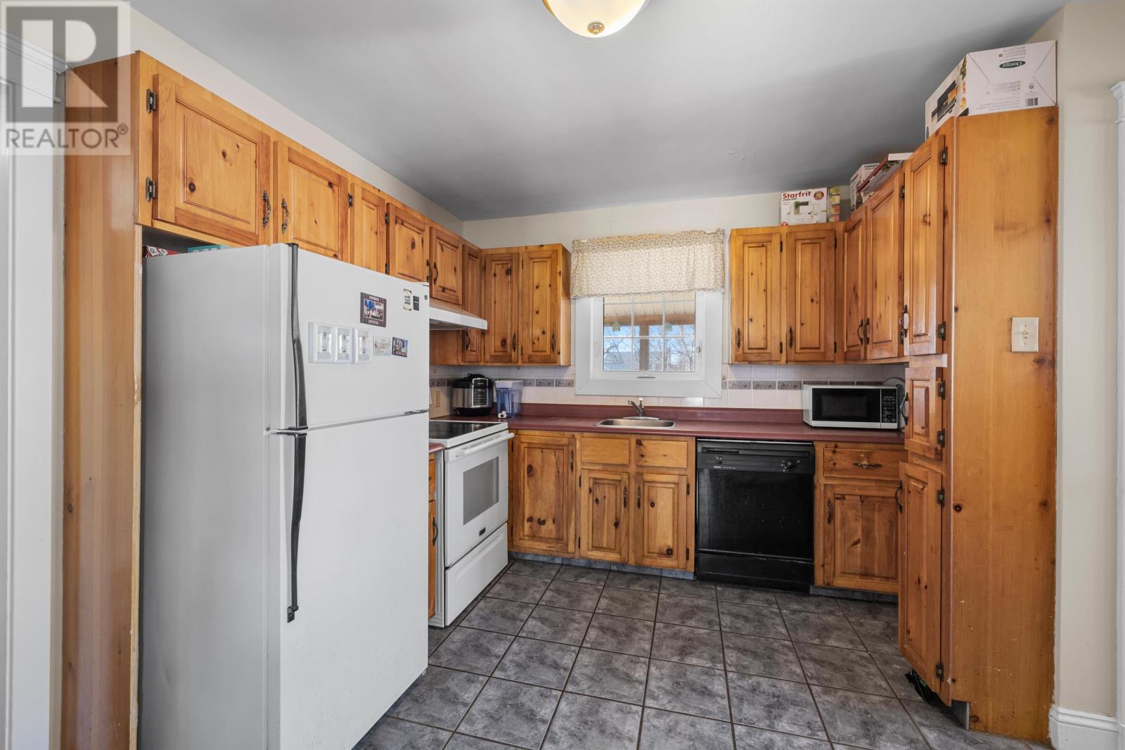Single Family House Character for Sale in  Brows Lane Sherwood 