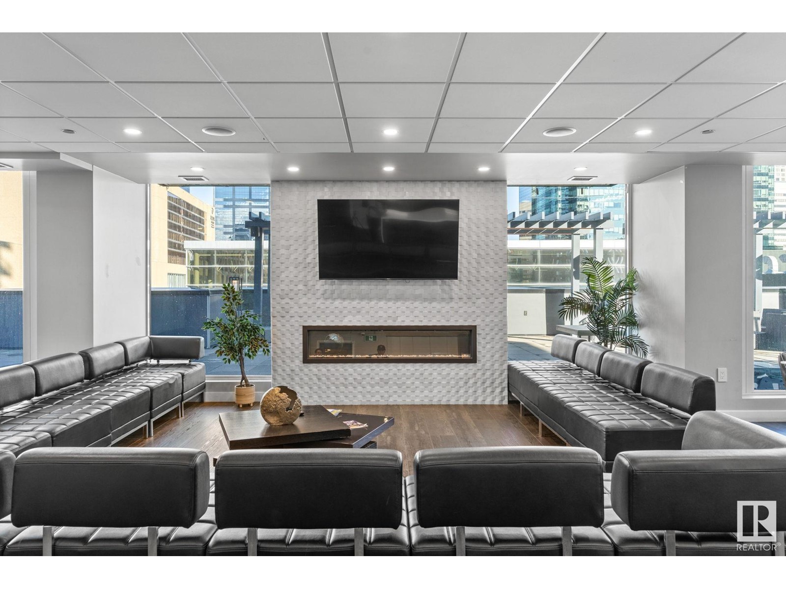 #1603 10180 103 ST NW, Edmonton