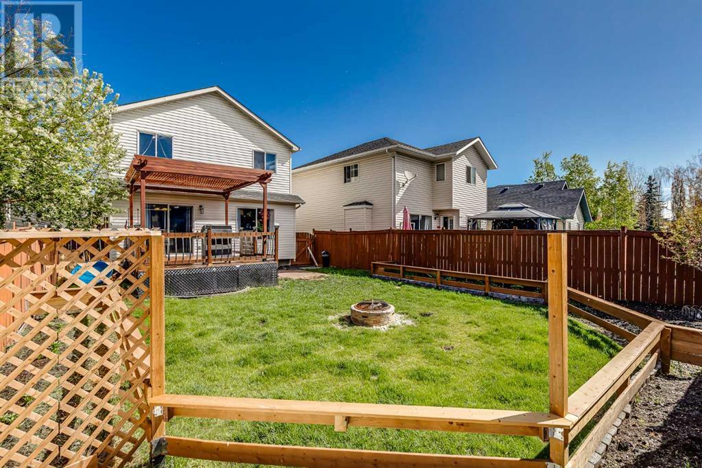 Single Family House for Sale in  Mt Apex Crescent SE McKenzie Lake Calgary 