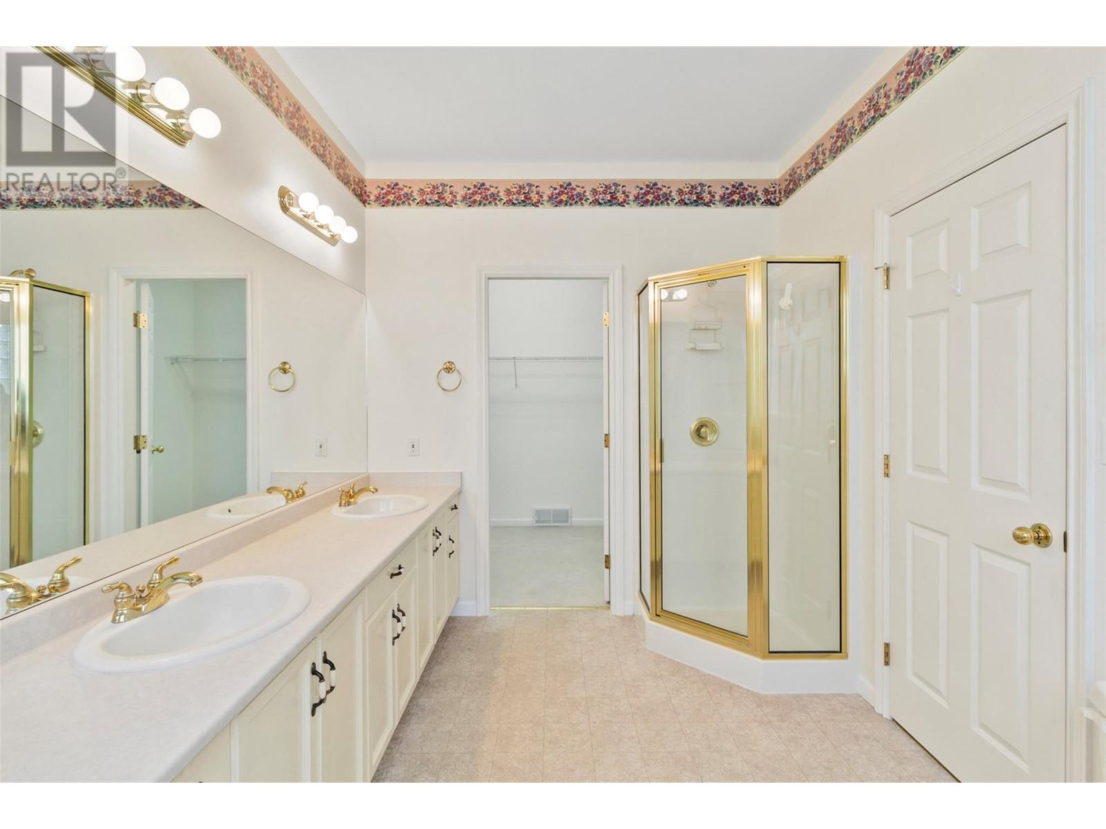 650 HARRINGTON Road Unit# 25, Kamloops