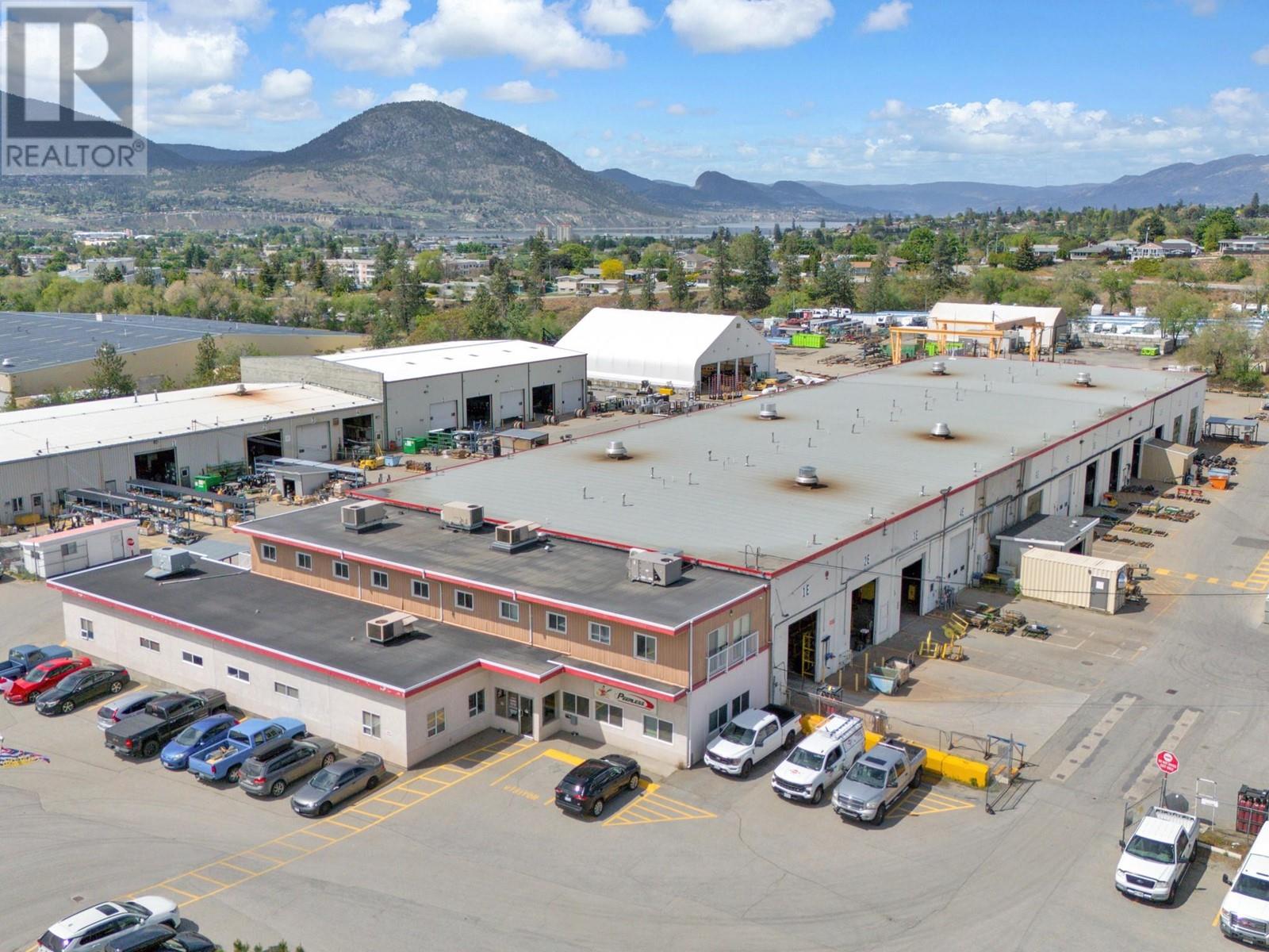  575 PAGE Avenue, Penticton