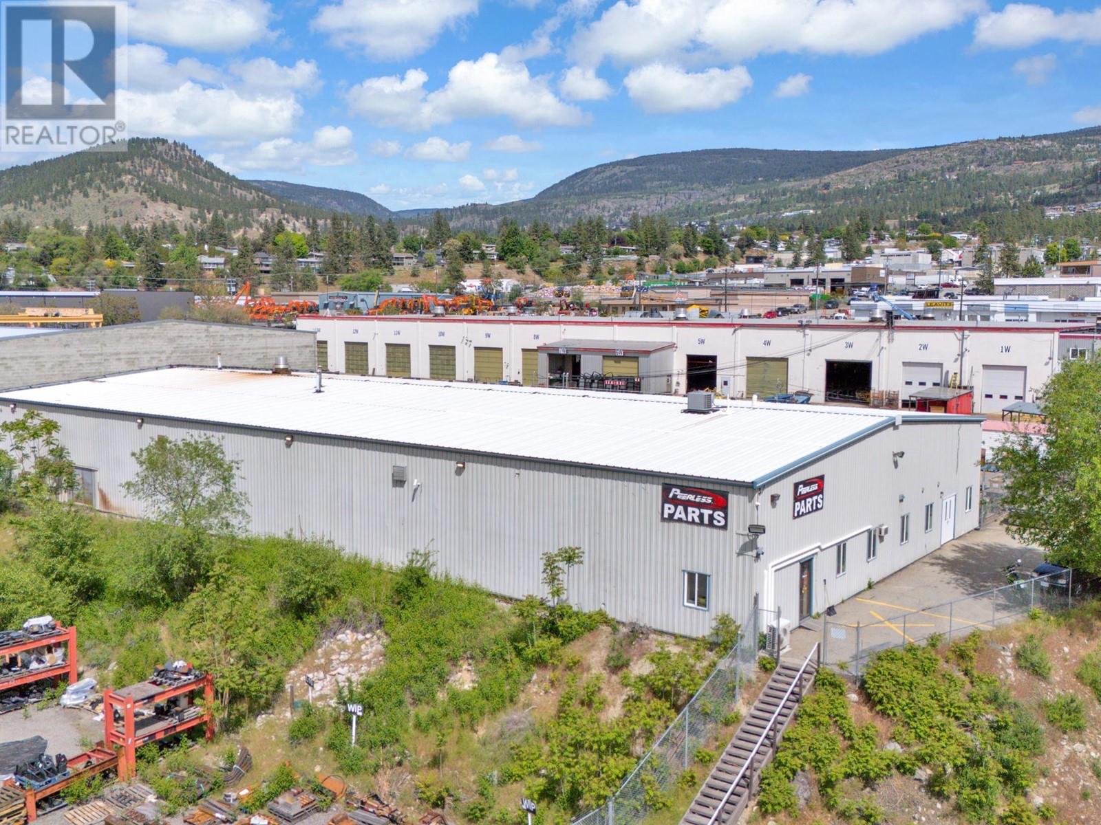  575 PAGE Avenue, Penticton
