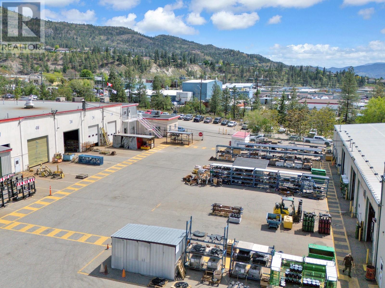  575 PAGE Avenue, Penticton