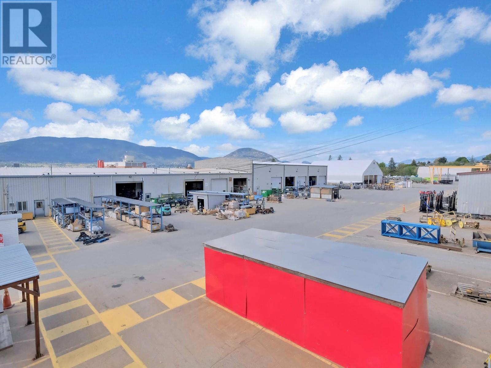  575 PAGE Avenue, Penticton