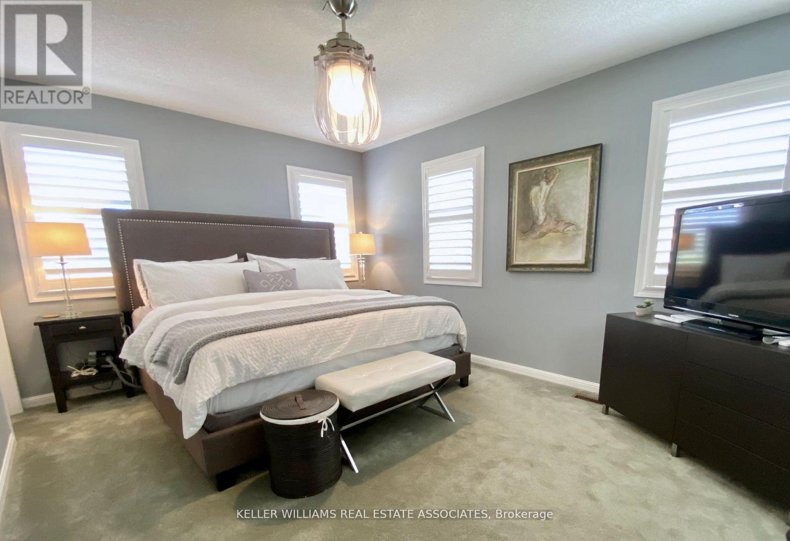 Photo 21 of 1291 Glenayr Gate, Oakville ON
