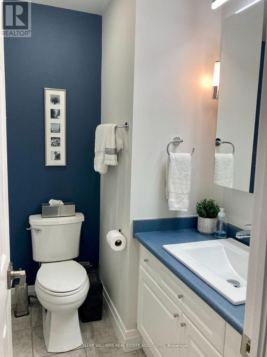 Photo 31 of 1291 Glenayr Gate, Oakville ON