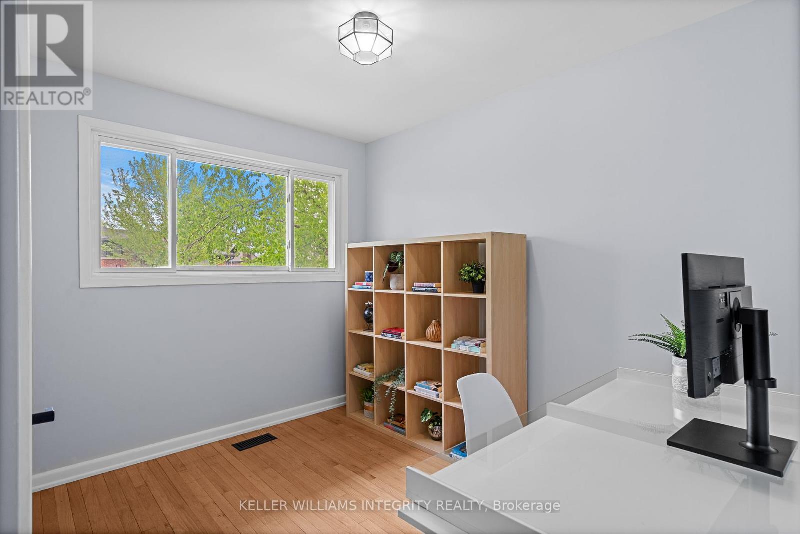 Photo 16 of 1116 Cline Crescent, Ottawa ON