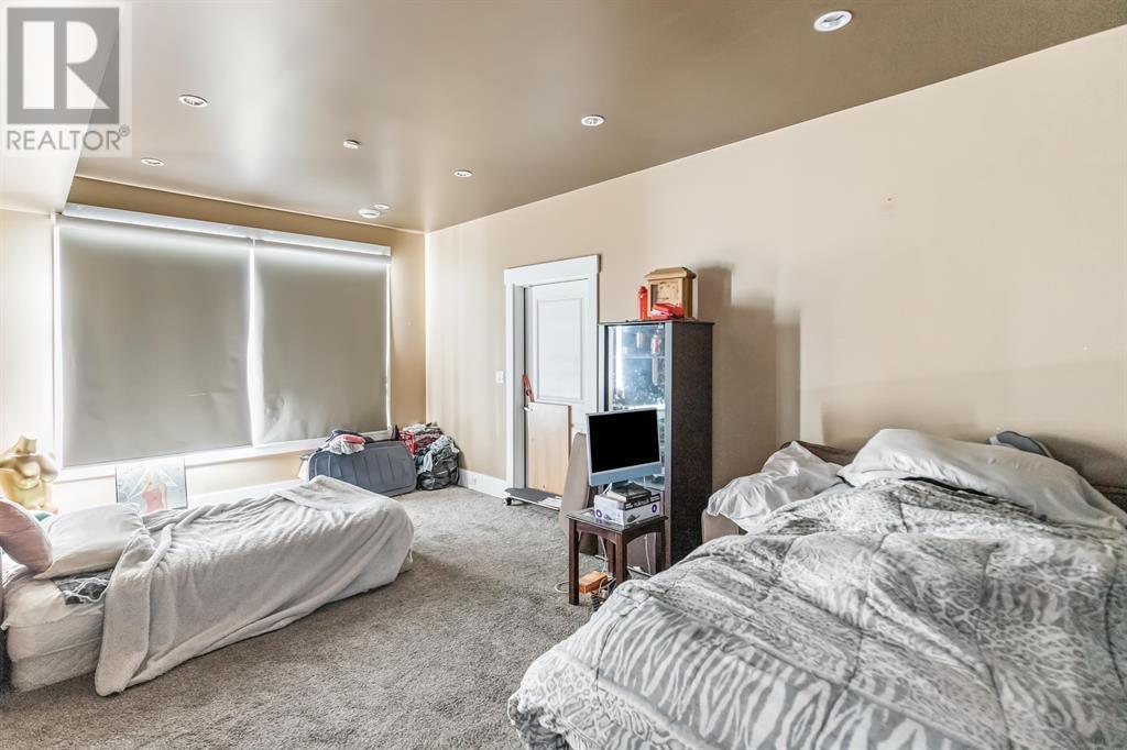 Photo 2 of 24531 Dewdney Trunk Road, Maple Ridge BC