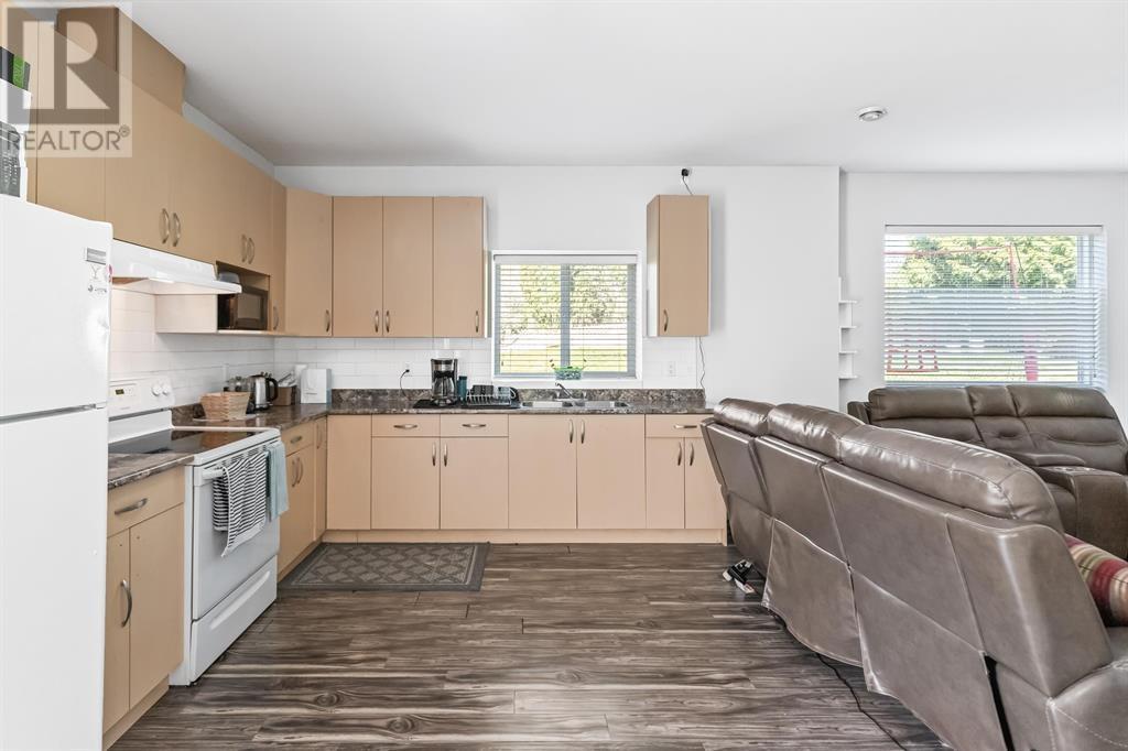 Photo 28 of 24531 Dewdney Trunk Road, Maple Ridge BC