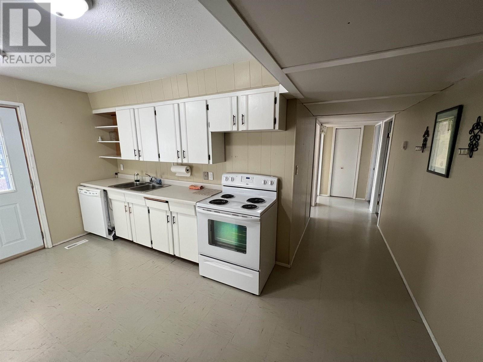 5324 51 STREET, Fort Nelson