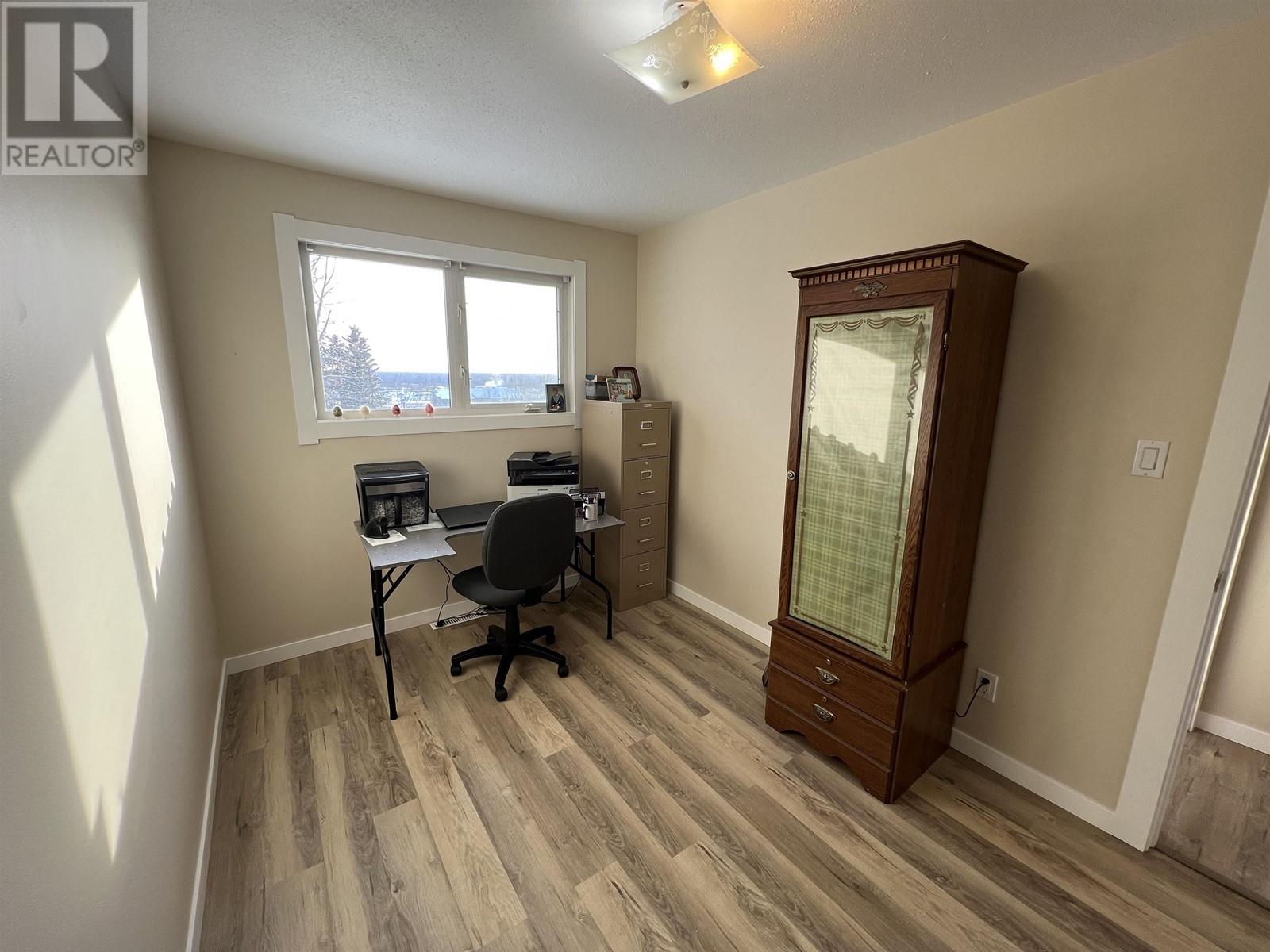 5324 51 STREET, Fort Nelson