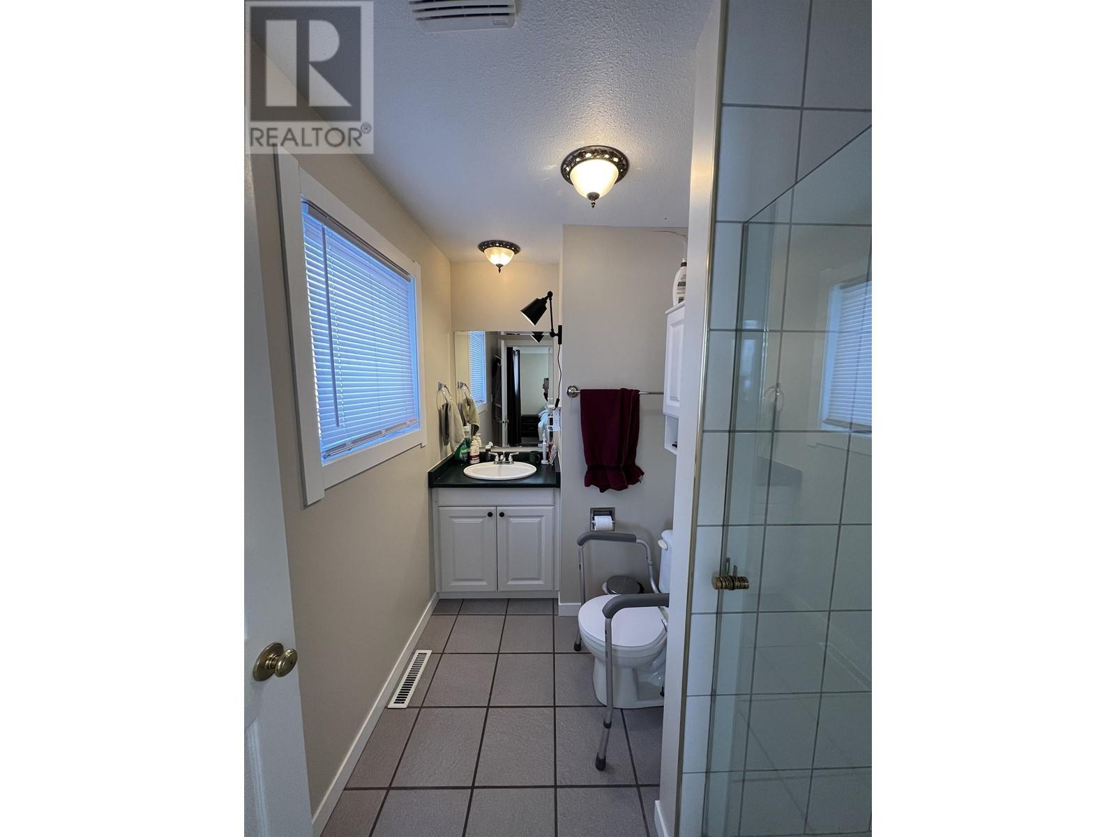 5324 51 STREET, Fort Nelson