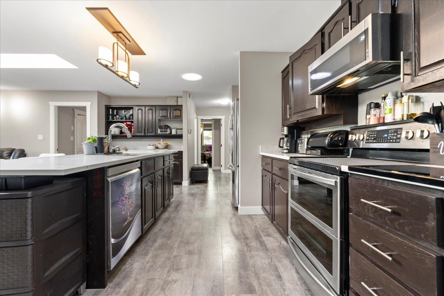 4 10200 GRAY ROAD, Popkum, Rosedale