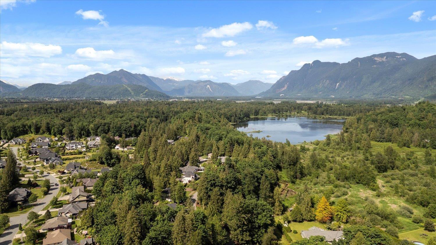 4 10200 GRAY ROAD, Popkum, Rosedale