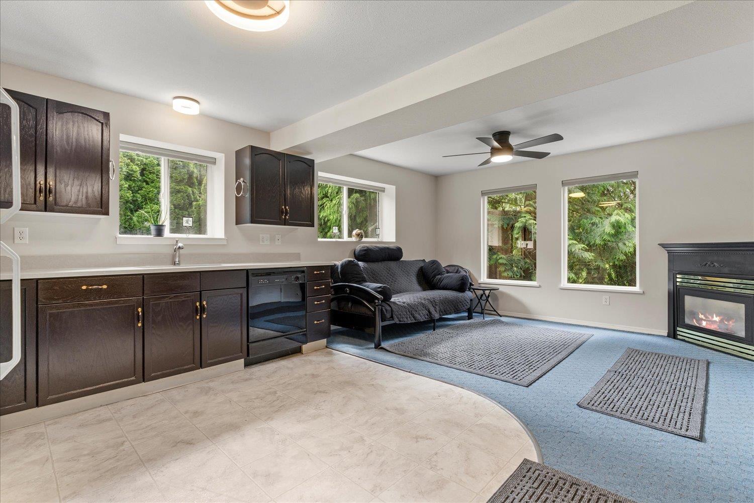 4 10200 GRAY ROAD, Popkum, Rosedale