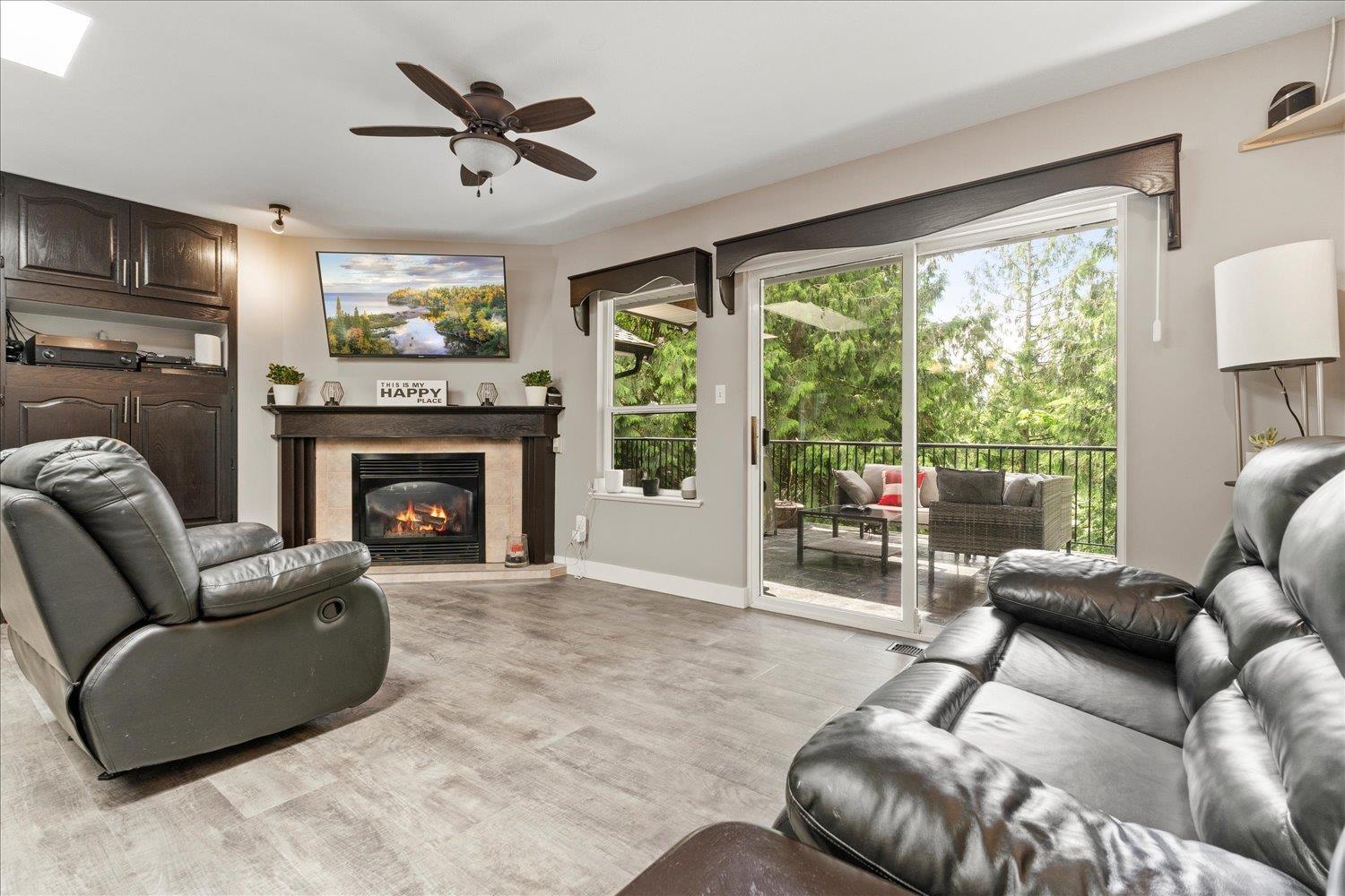4 10200 GRAY ROAD, Popkum, Rosedale