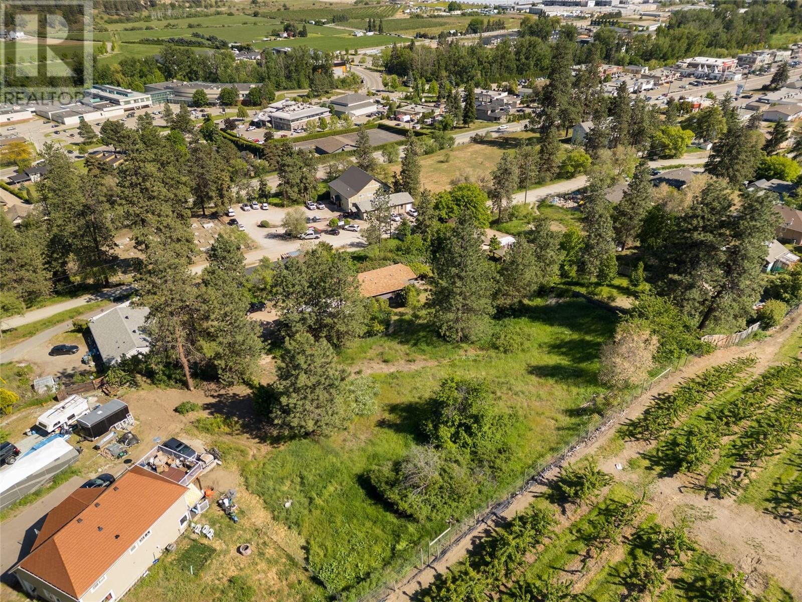 10286 Newene Road, Lake Country
