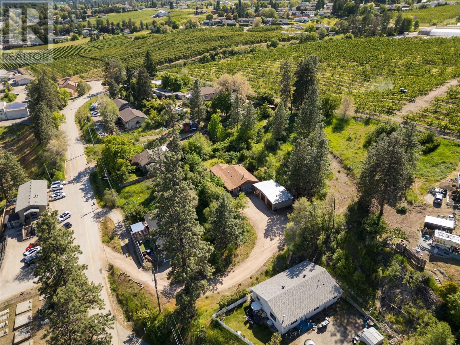 10286 Newene Road, Lake Country