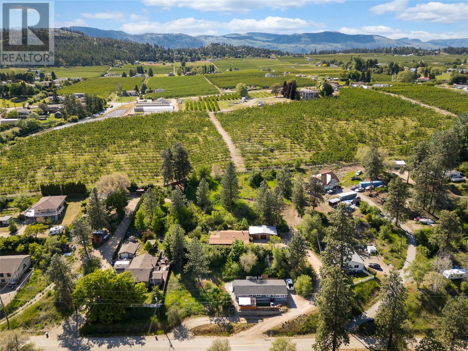 10286 Newene Road, Lake Country