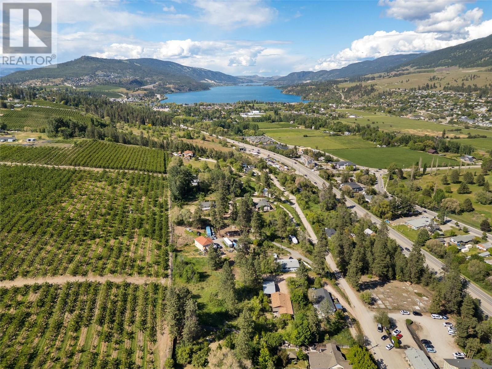 10286 Newene Road, Lake Country