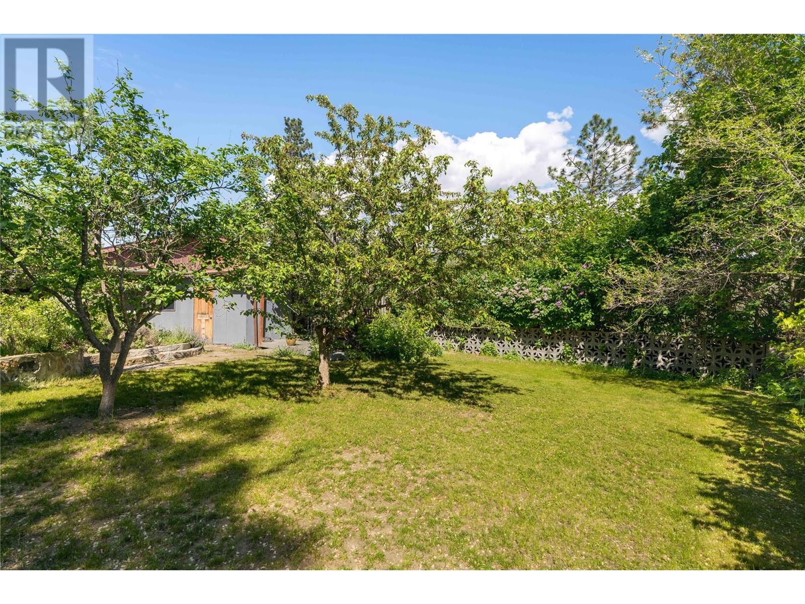 10286 Newene Road, Lake Country