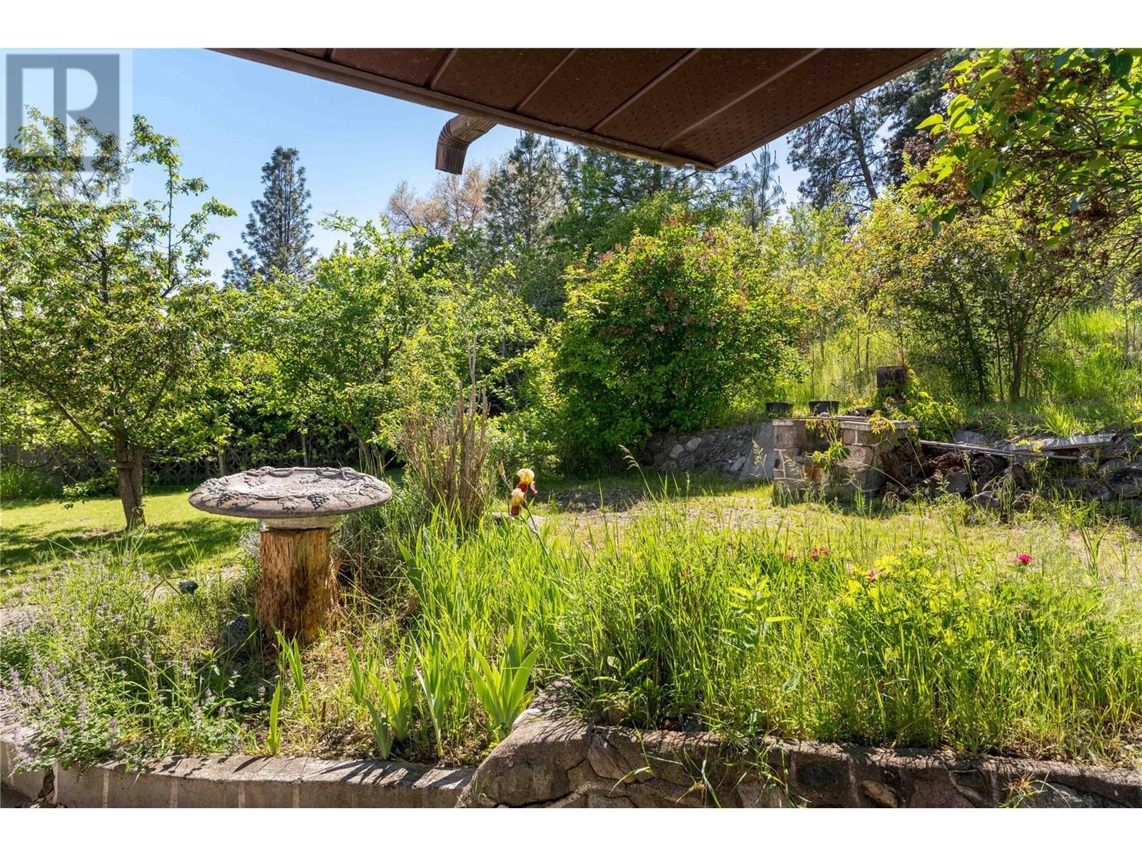 10286 Newene Road, Lake Country