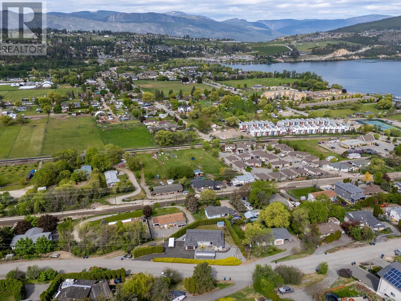  11290 Dakota Road, Lake Country