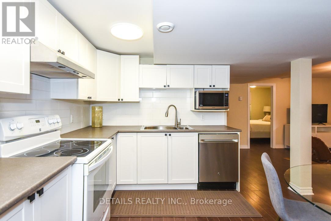 Photo 17 of 970 Shamir Avenue, Ottawa ON