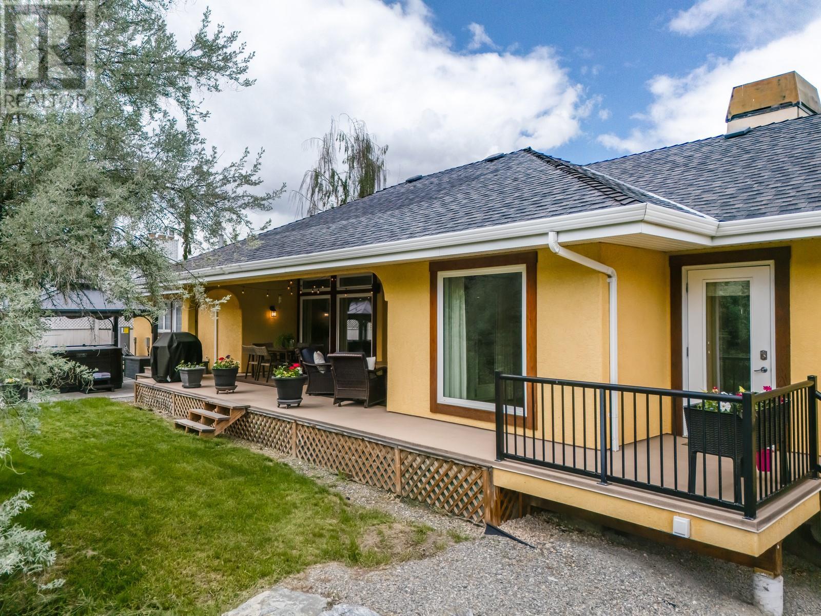  471 Okaview Road, Kelowna