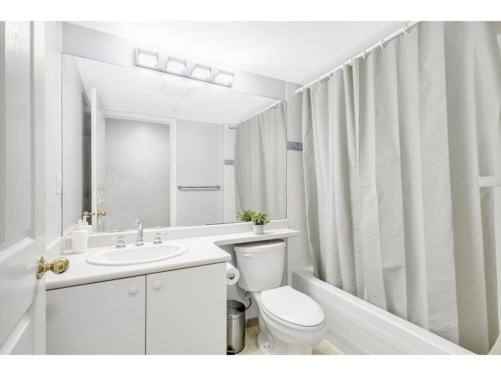 19 9977 138 STREET, Surrey real estate listing R3006404