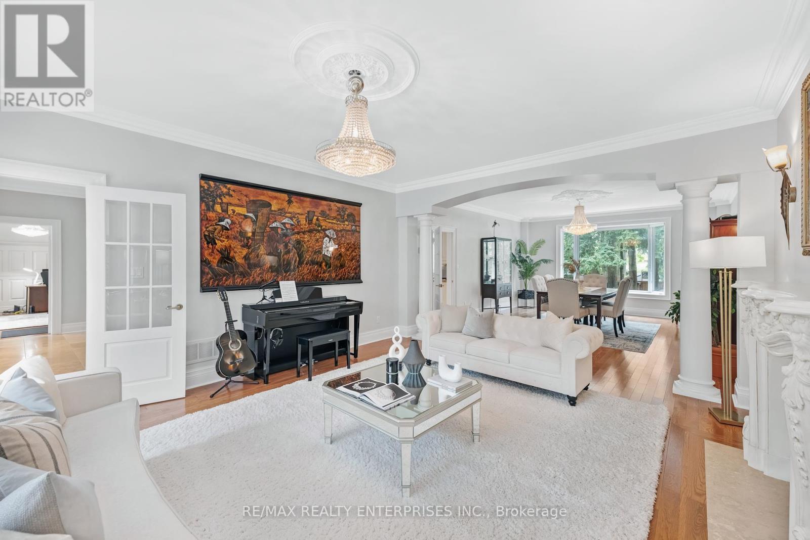 Photo 13 of 2162 Parker Drive, Mississauga ON