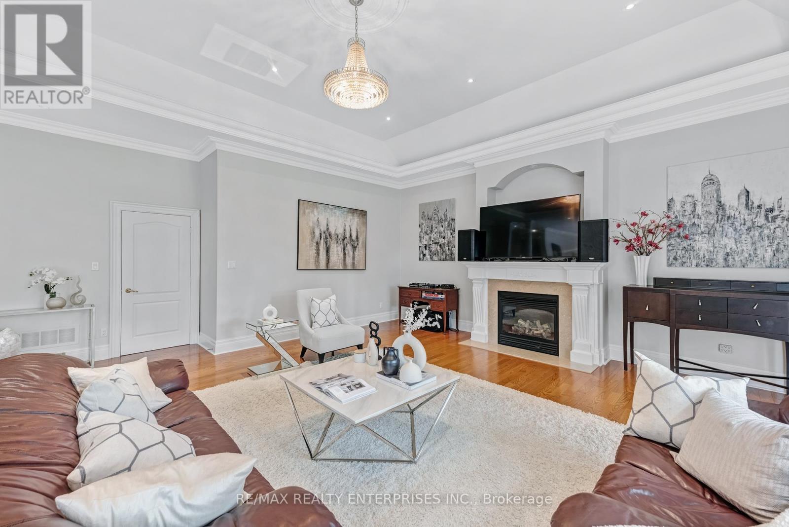 Photo 21 of 2162 Parker Drive, Mississauga ON