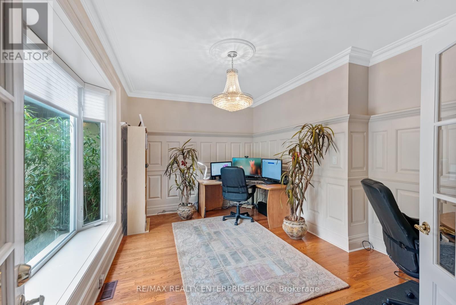 Photo 22 of 2162 Parker Drive, Mississauga ON